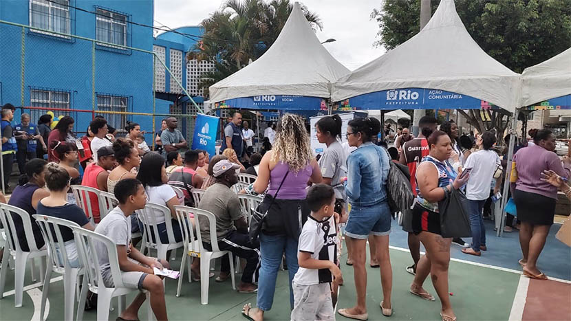 Favela com Dignidade volta à Vila Sapê, em Jacarepaguá, e faz mais de 900 atendimentos